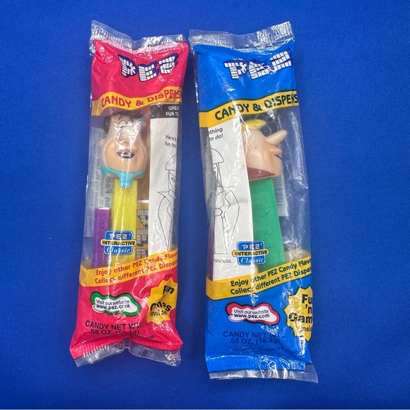 2 Sealed Vintage Flintstones Pez Dispensers - Picture 1 of 3